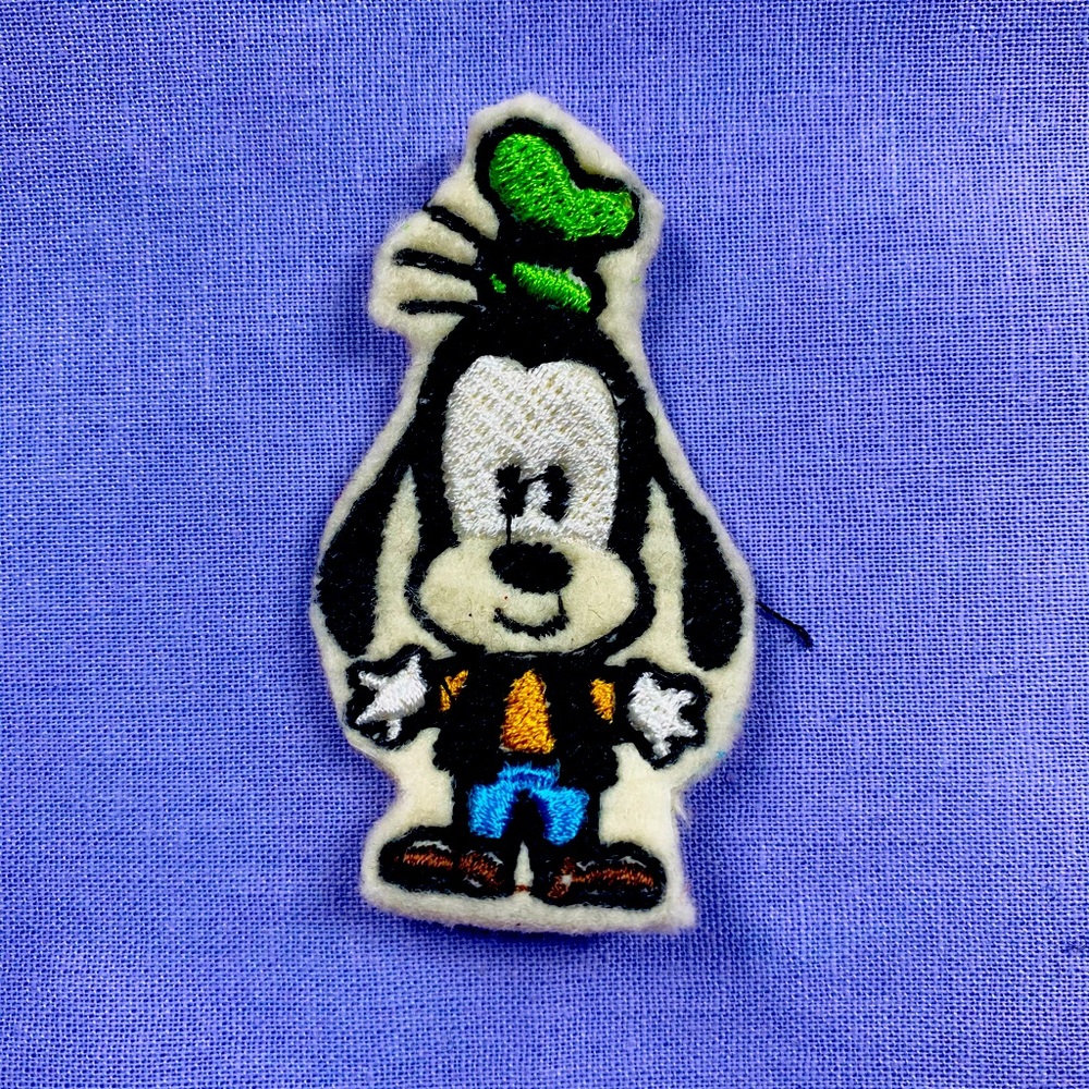 Goofy badge reel